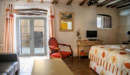 Two-Bedroom Apartment with Terrace