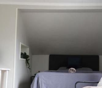 Standard Double Room with Shared Bathroom