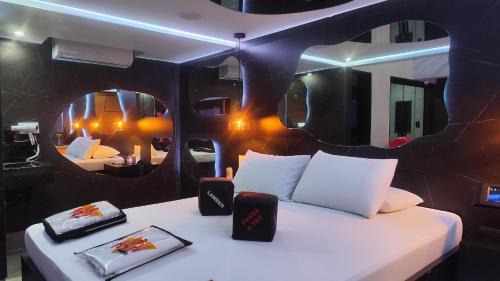 Studio with Spa Bath