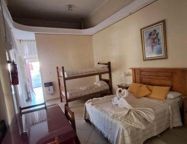 Bungalow (4 Adults)