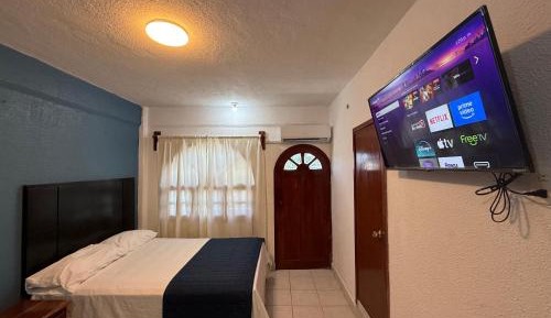 Deluxe Double Room (2 Adults + 1 Child)