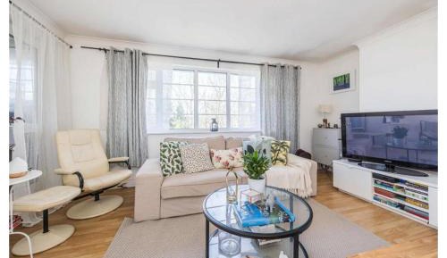 Two-Bedroom Apartment with Balcony