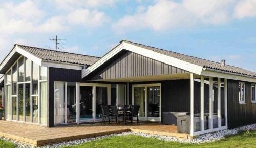 Six-Bedroom Holiday Home