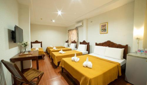 Triple Room