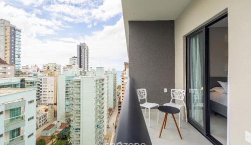 Studio Apartment with One Double Bed