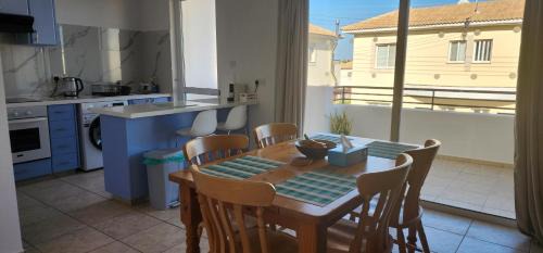 Two-Bedroom Apartment with Terrace and Sea View