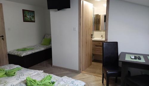 Triple Room with Private Bathroom