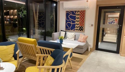 Apartment with Balcony