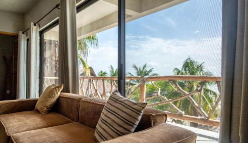Studio with Sea View