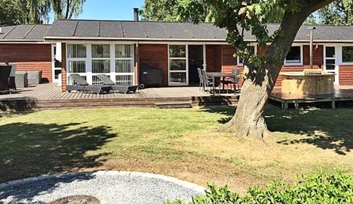 Four-Bedroom Holiday Home
