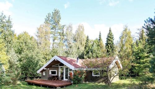 Four-Bedroom Holiday Home