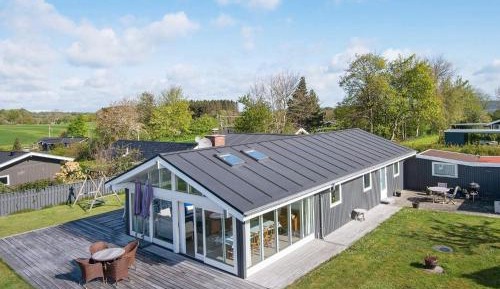 Three-Bedroom Holiday Home 