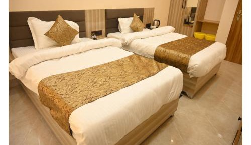 Large Twin Room