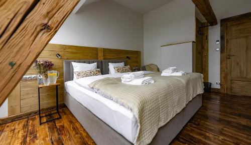 Triple Room with Mountain View