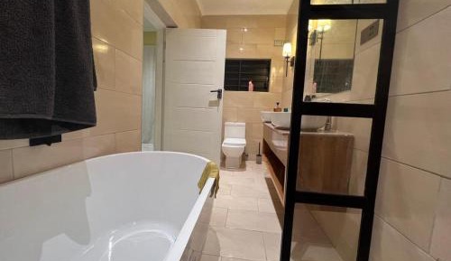 One-Bedroom Villa