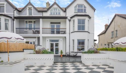 Six-Bedroom House
