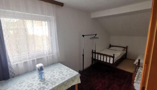 Basic Triple Room