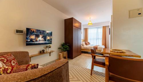 Studio Apartment with Balcony