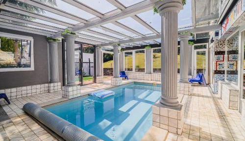 Four Bedroom Villa with Private Pool