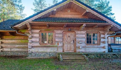 Four-Bedroom Holiday Home
