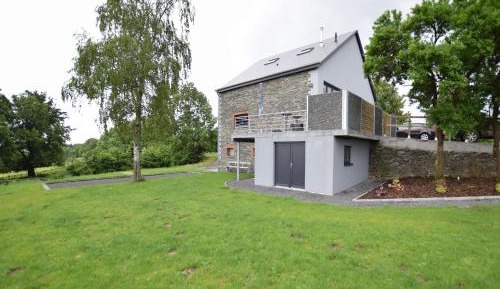 Seven-Bedroom Holiday Home