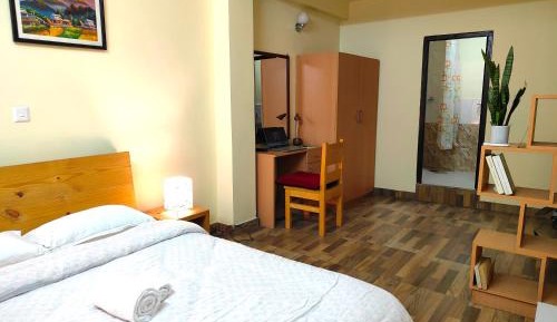 Deluxe Double Room with Shower