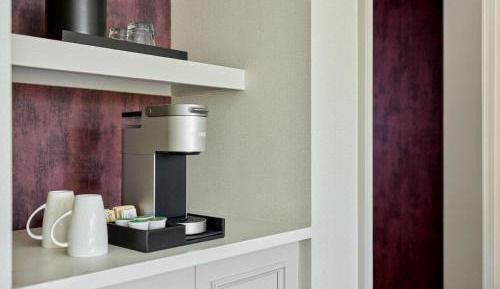Executive King Room with City View - Non-Smoking