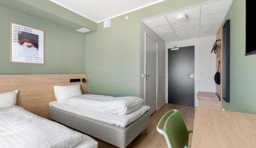 Economy Twin Room - Non-Smoking