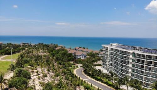 Two-Bedroom Apartment with Ocean View