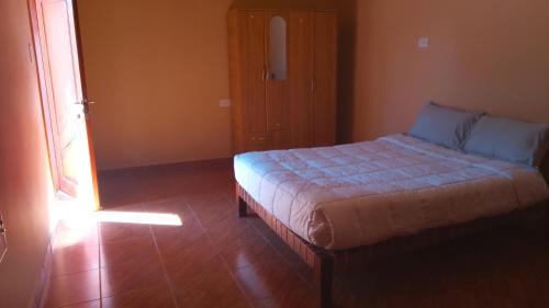 Triple Room with Shared Bathroom