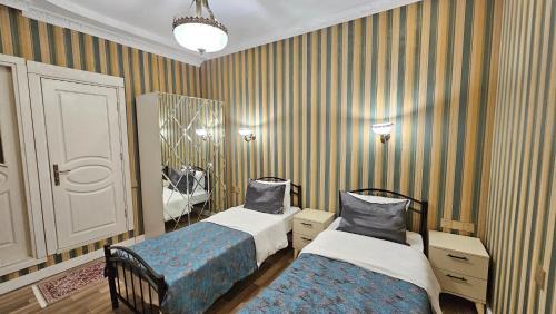 Twin Room with Balcony