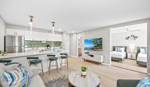 One-Bedroom Apartment with Balcony