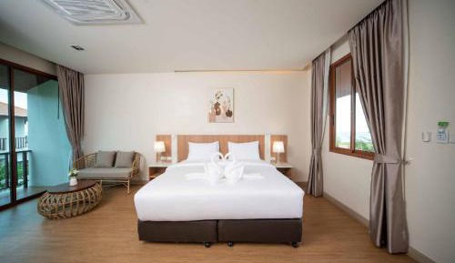 Room #1475268003