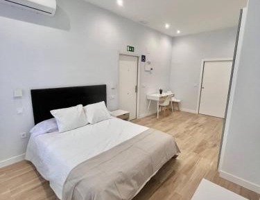 Room #1475275101