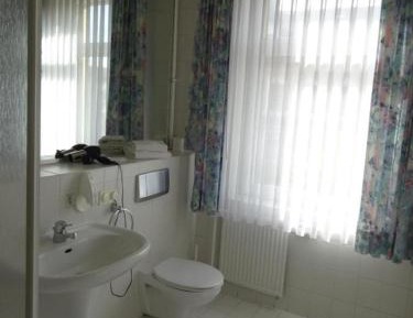Room #1341035803