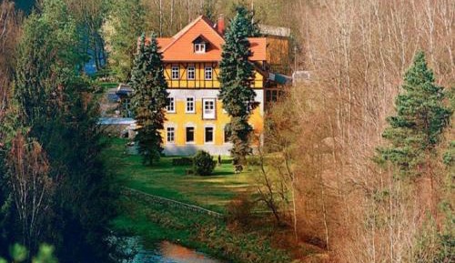 One-Bedroom Villa