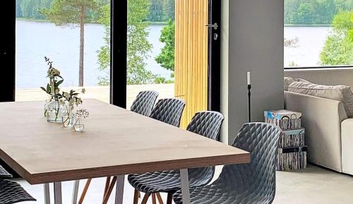 Four-Bedroom Holiday Home