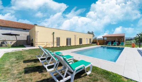 Three-Bedroom Holiday Home 