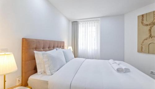 Two-Bedroom Deluxe Apartment