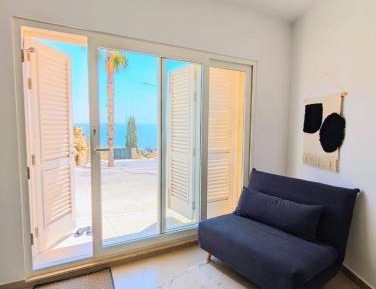 Studio with Sea View