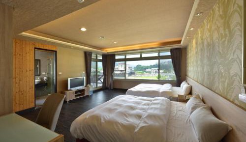 Deluxe Quadruple Room