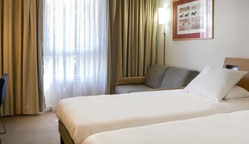 Classic Twin Room with Sofa Bed