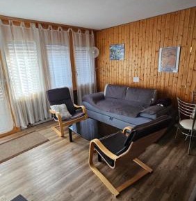 Apartment with Mountain View