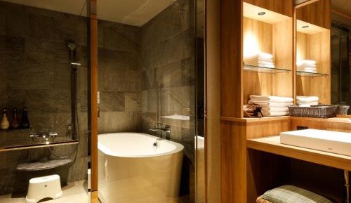 Deluxe Japanese Western Room Type G - Non-Smoking (6th Floor)