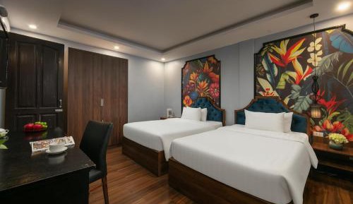 Deluxe Family Room