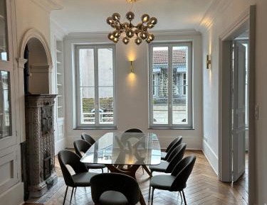 Apartment - Split Level