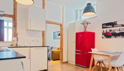 One-Bedroom Apartment with Balcony