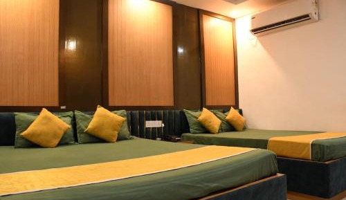 Premium Quadruple Room
