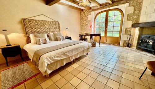 Six-Bedroom House