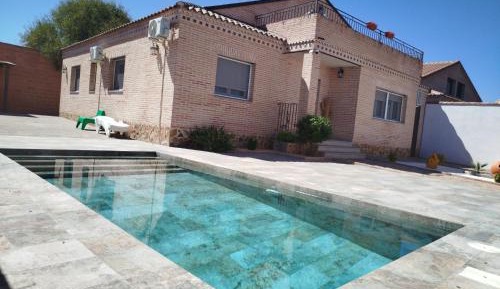 Four-Bedroom Vacation Home